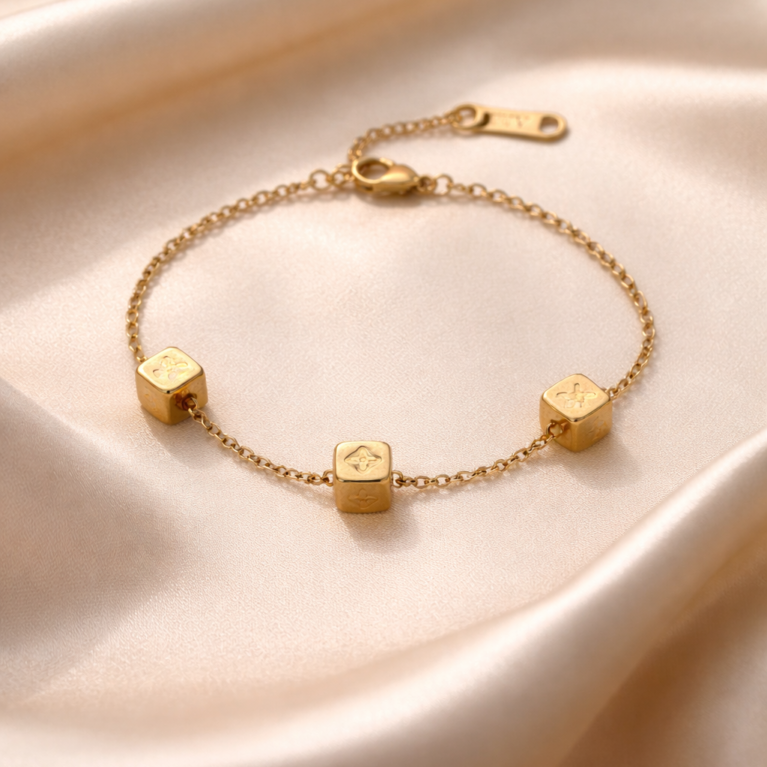 Calea Cube Bracelet